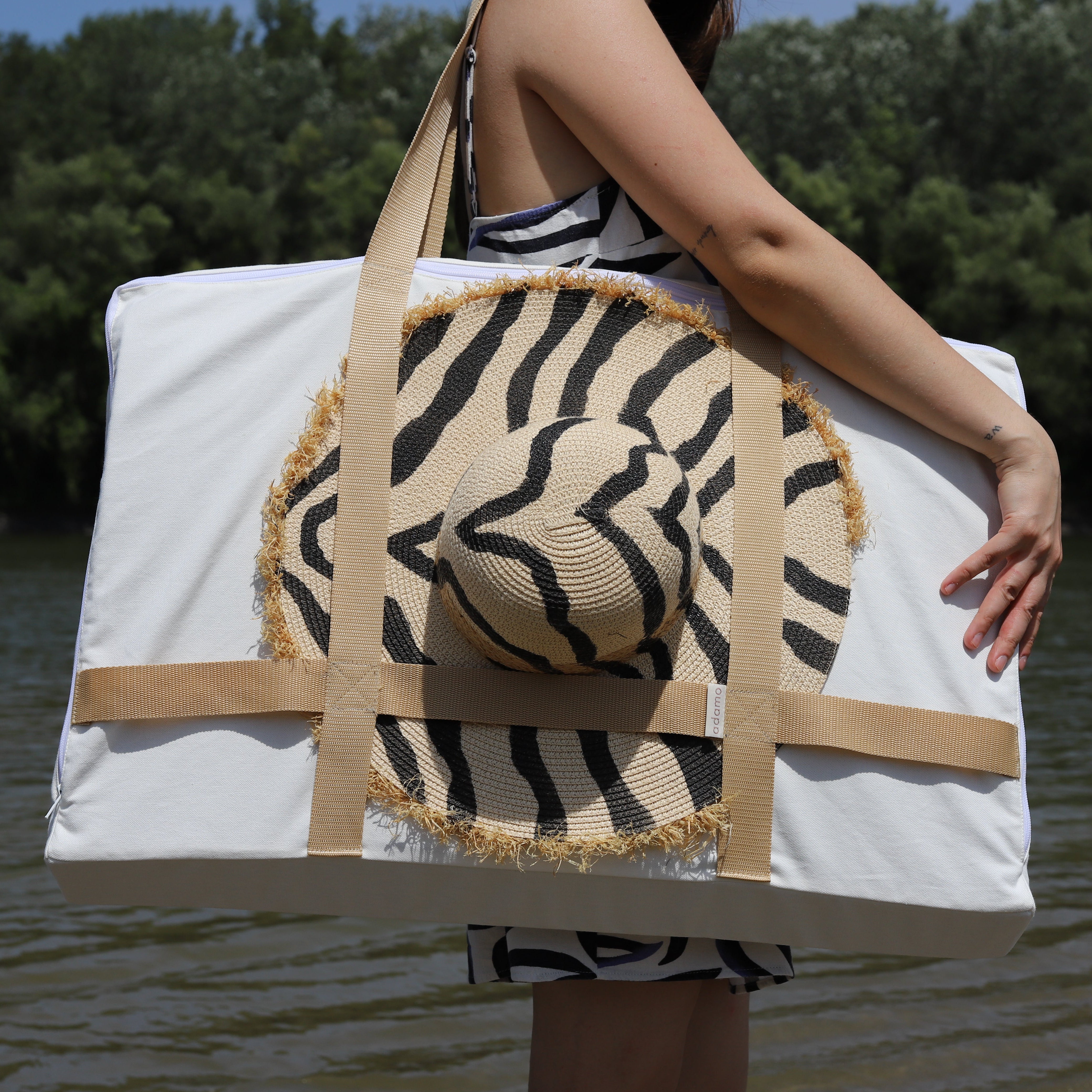 Adamo Babahinta Utazótáska